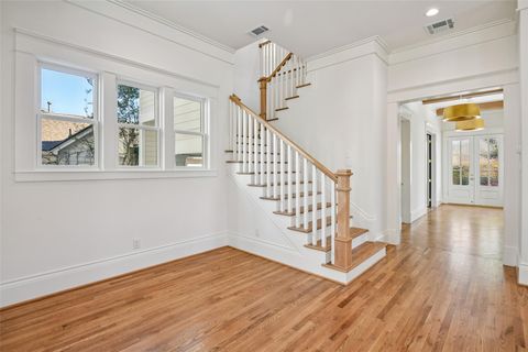 Tiny photo for 1119 E 7th 1/2 Street, Houston, TX 77009 (MLS # 65855810)