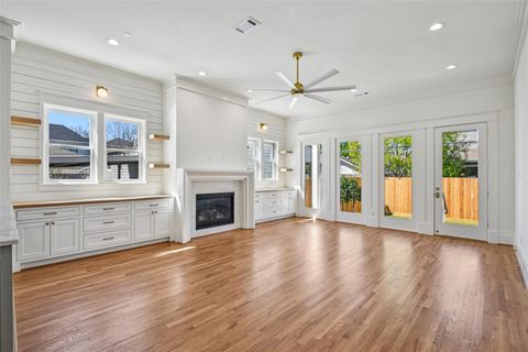 Tiny photo for 1119 E 7th 1/2 Street, Houston, TX 77009 (MLS # 65855810)