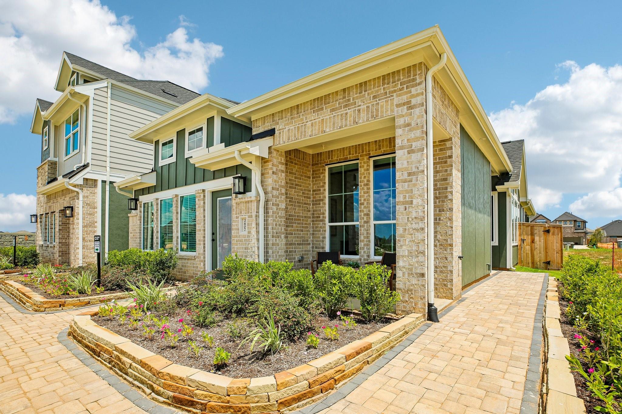 2838 Brandon Bluff Bend