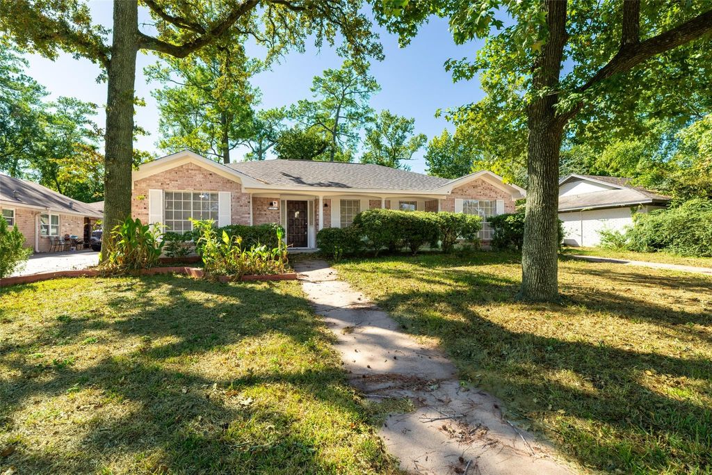 Photo of 22019 Kenchester Drive, Houston, TX 77073 (MLS # 96673000)