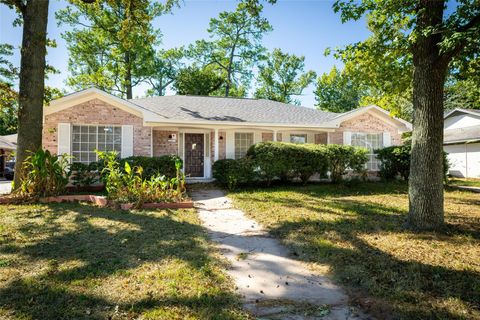 Photo of 22019 Kenchester Drive, Houston, TX 77073 (MLS # 96673000)