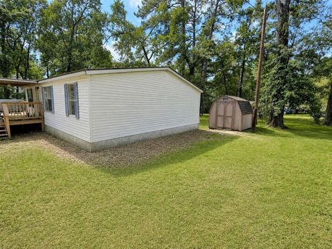 Tiny photo for 120 Acorn, Livingston, TX 77351 (MLS # 75798635)