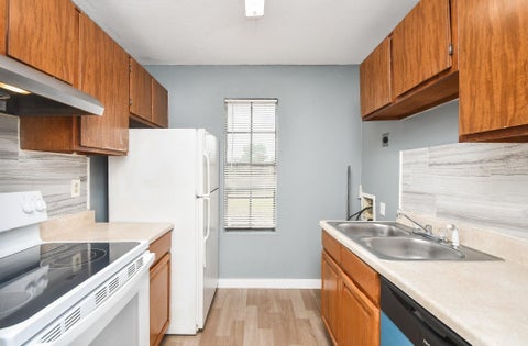 Tiny photo for 8323 Wilcrest Drive #17008, Houston, TX 77072 (MLS # 23178087)