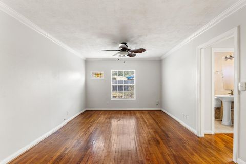 Tiny photo for 1811 W 14th 1/2 Street, Houston, TX 77008 (MLS # 20052814)