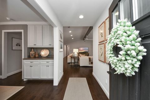 Tiny photo for 11414 Valley Stream Drive, Houston, TX 77043 (MLS # 20853757)