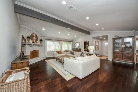 Tiny photo for 11414 Valley Stream Drive, Houston, TX 77043 (MLS # 20853757)