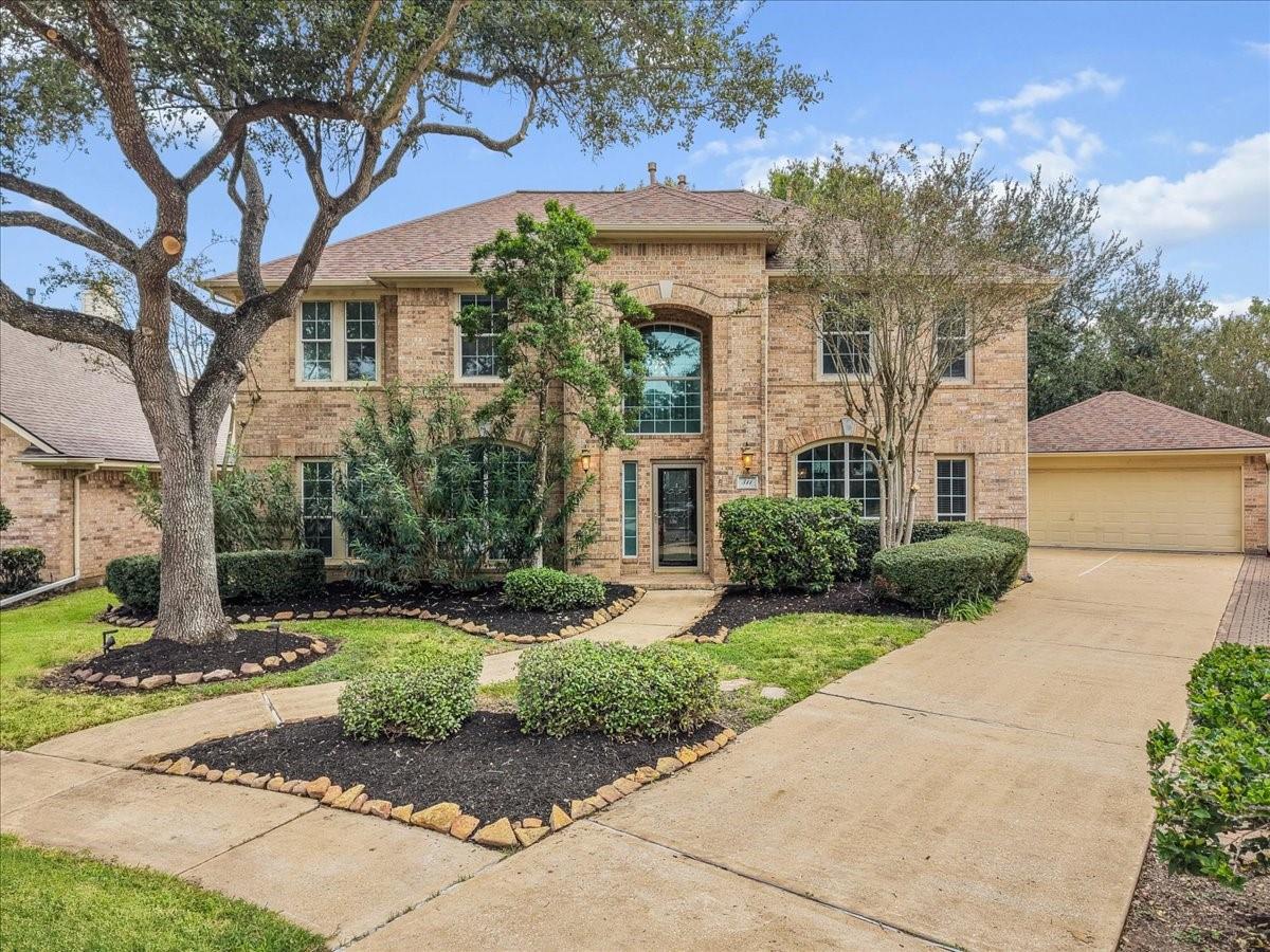 311 Lake Front Drive