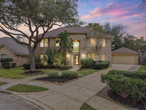 Photo of 311 Lake Front Drive, League City, TX 77573 (MLS # 27891305)