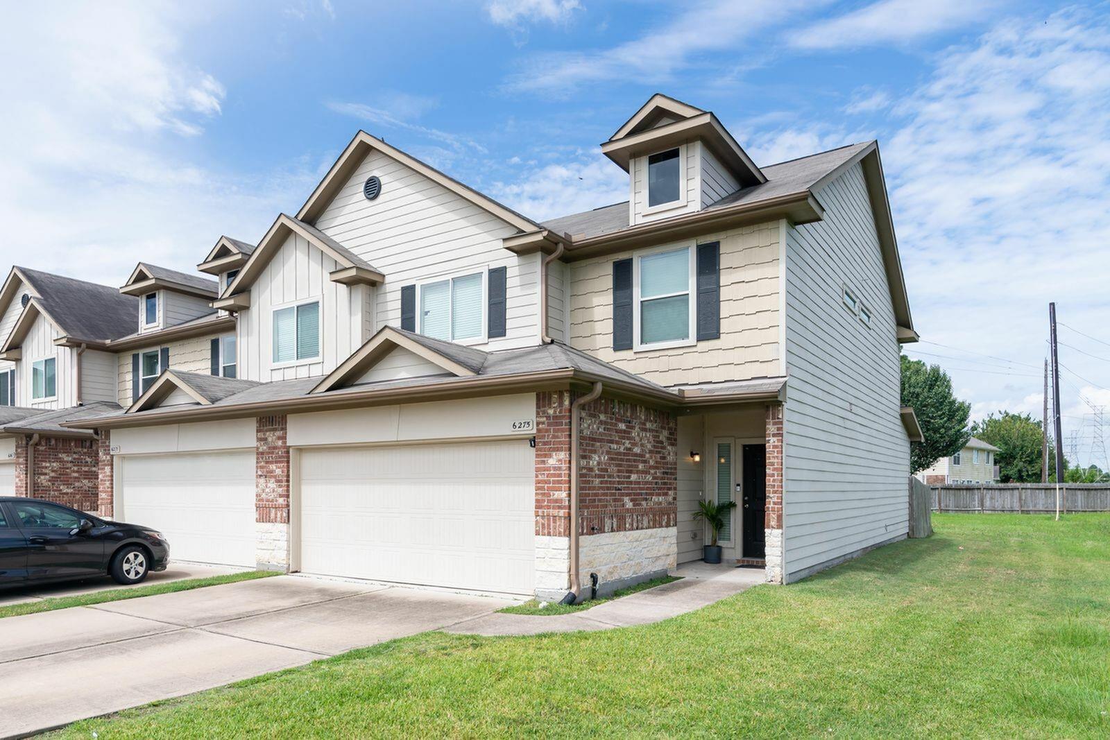 6275 Brenwood Circle