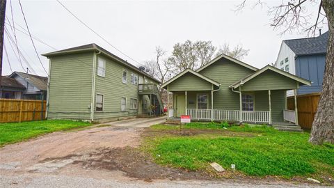 Photo of 5504 Texas Street, Houston, TX 77011 (MLS # 65645351)