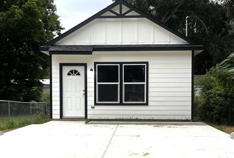 Photo of 9083 Marigold Street, Wills Point, TX 77318 (MLS # 33296576)
