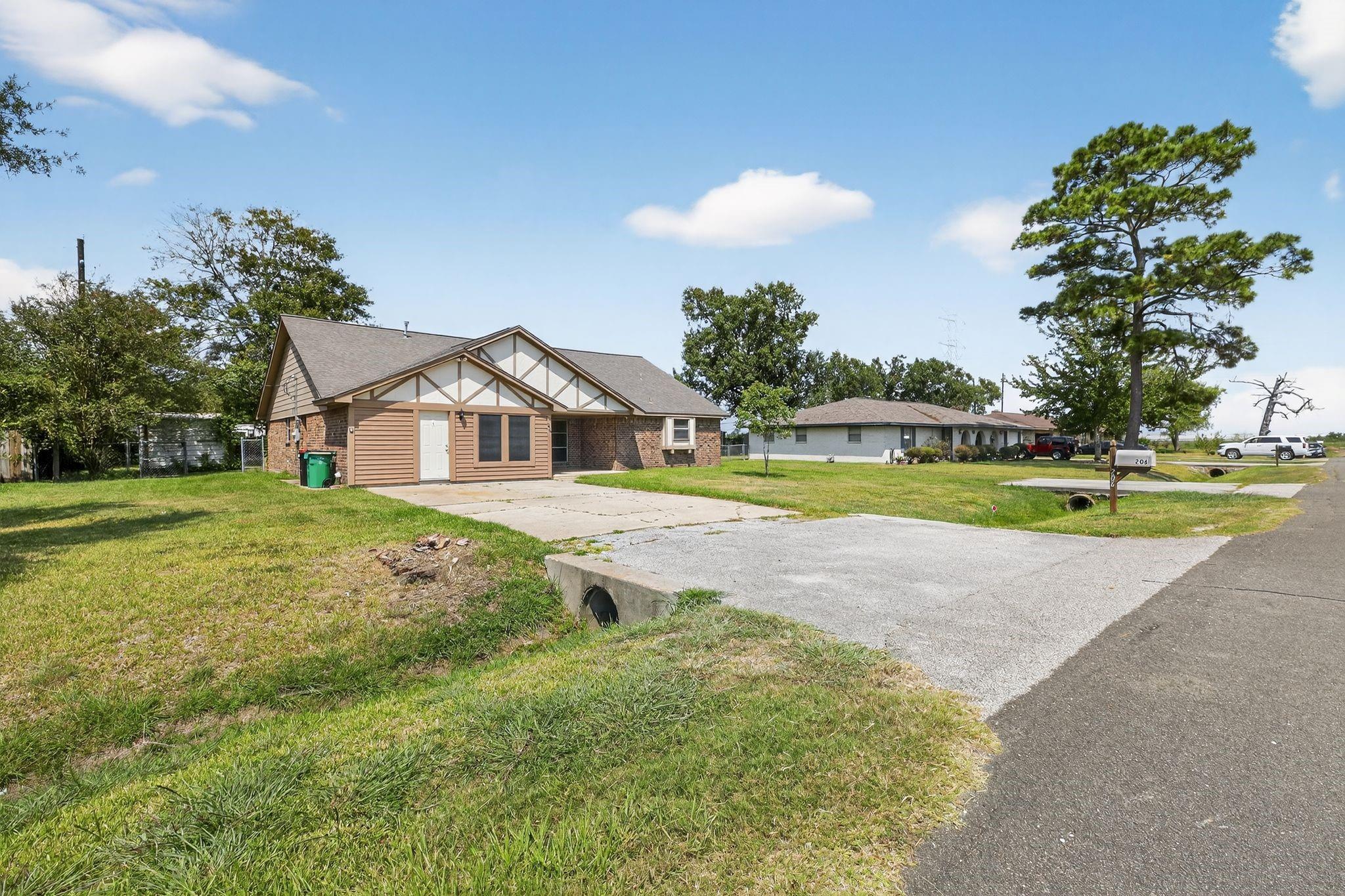 206 Staples Drive