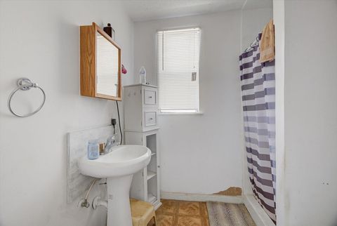 Tiny photo for 14929 Henry Road, Houston, TX 77060 (MLS # 61642152)