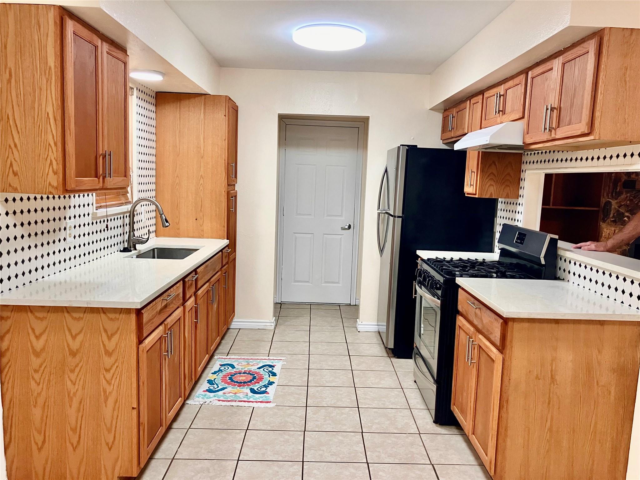 2301 Williams Drive