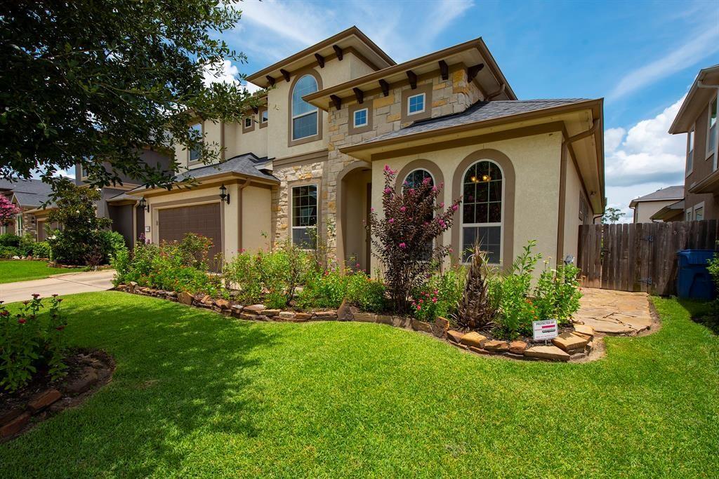 Shenandoah, Texas 77381, United States, 4 Bedrooms Bedrooms, ,4 BathroomsBathrooms,Residential,Active,227038