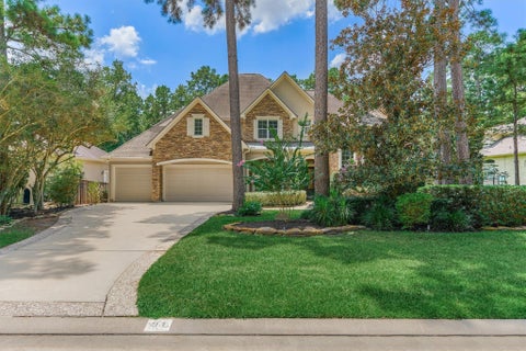 Photo of 94 E Bracebridge Circle, The Woodlands, TX 77382 (MLS # 38908019)