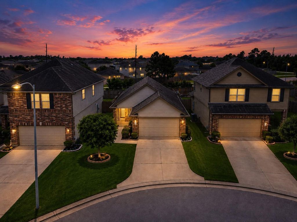 Photo of 12710 City Green Trail, Houston, TX 77044 (MLS # 20460958)