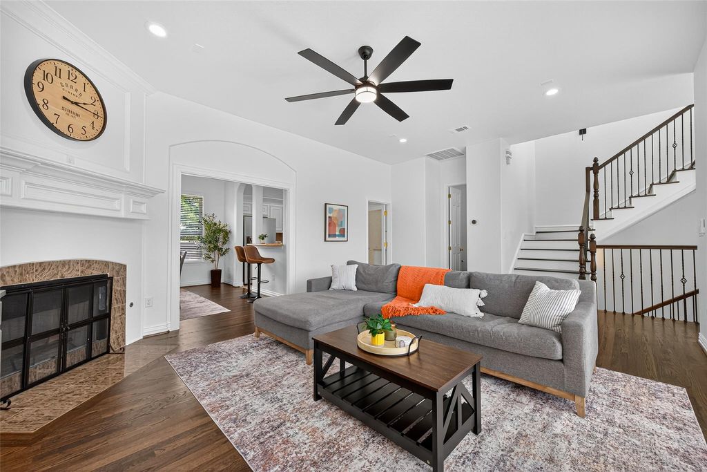 Photo of 1505 Wentworth Street, Houston, TX 77004 (MLS # 37379362)