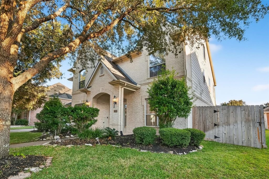 Photo of 22115 Oakcreek Hollow Lane, Katy, TX 77450 (MLS # 843775)