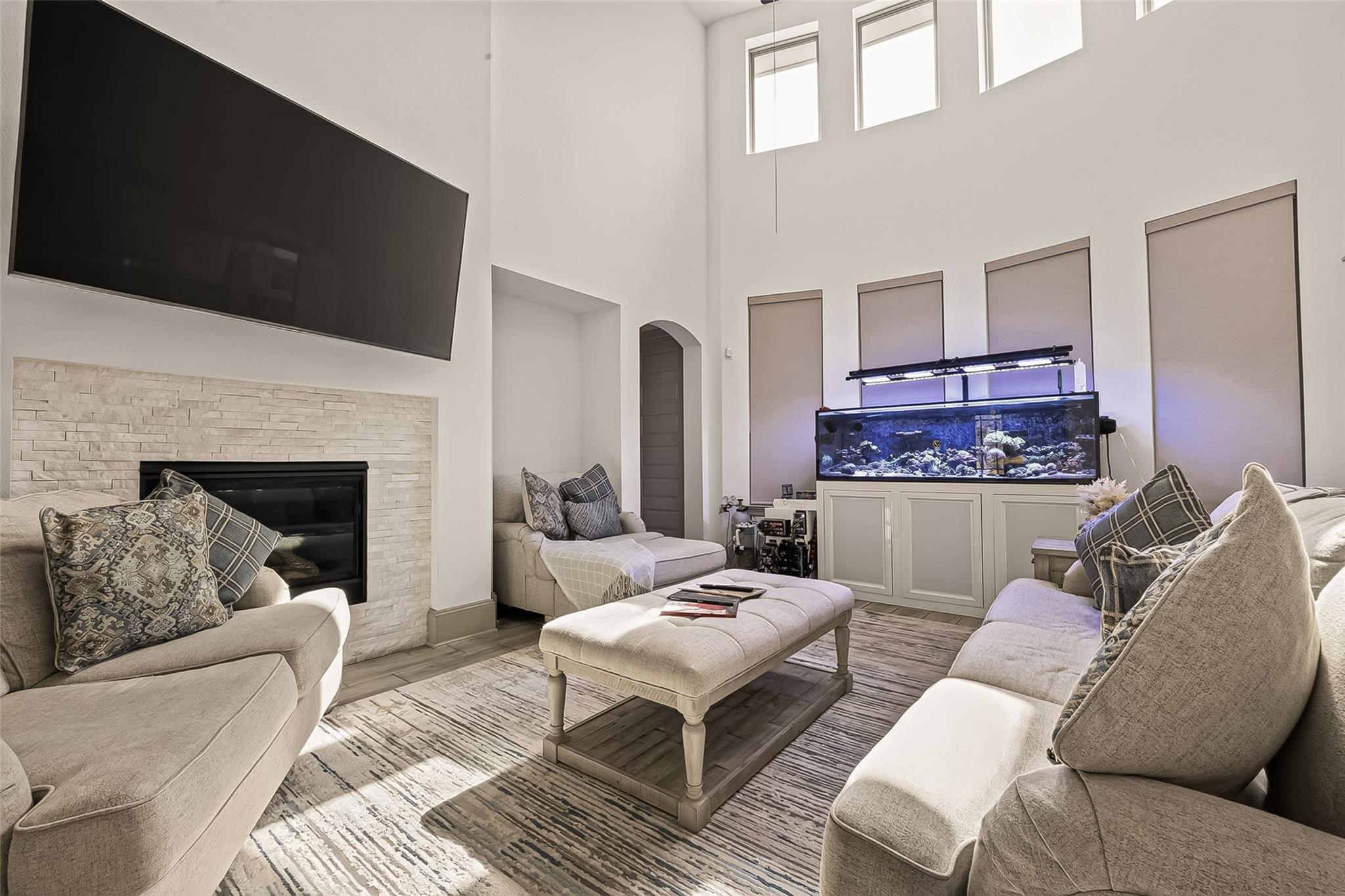 2225 Bellano Bay Drive