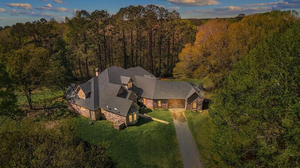 Photo of 4720 State Highway 21 E, Hemphill, TX 75948 (MLS # 33660581)