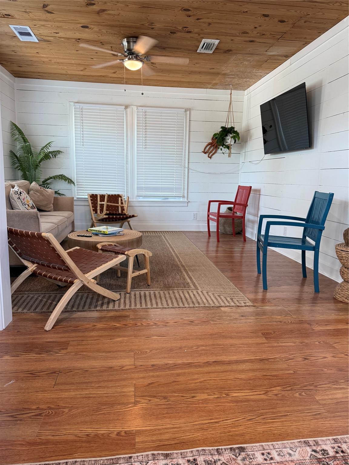 5018 Avenue R 1/2 Unit 1, 2, 4, 5
