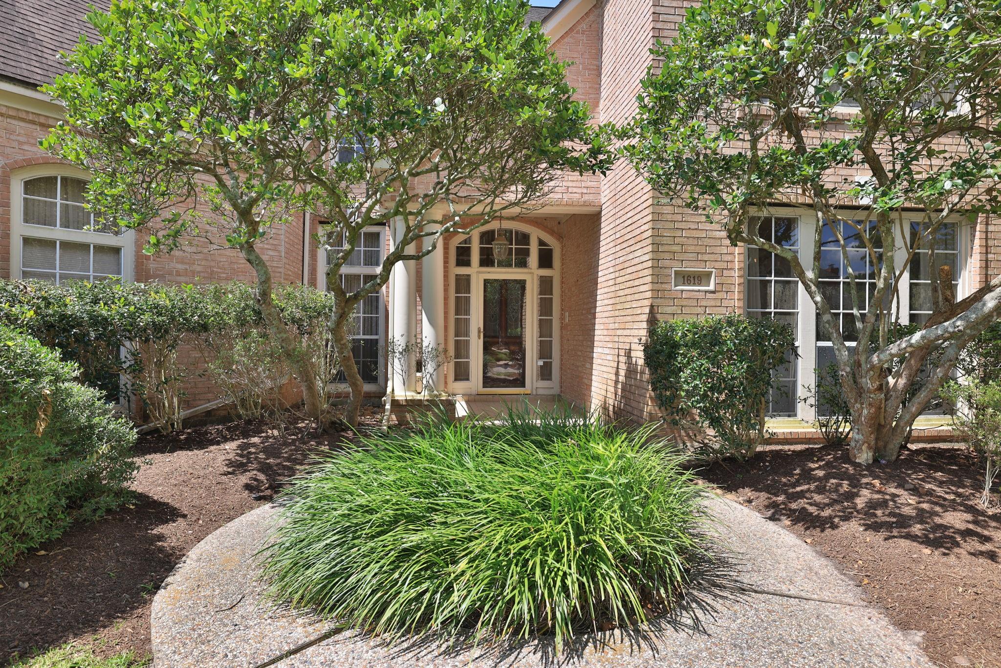 1619 Lofty Maple Trail