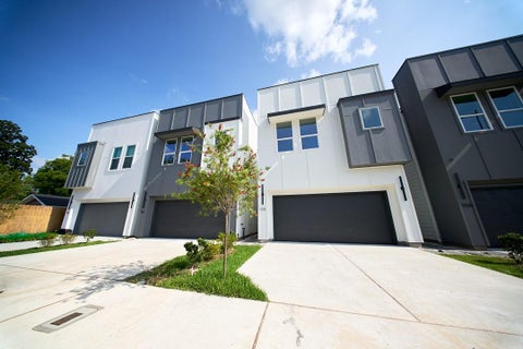 Photo of 108 Luetta Street, Houston, TX 77076 (MLS # 35092688)