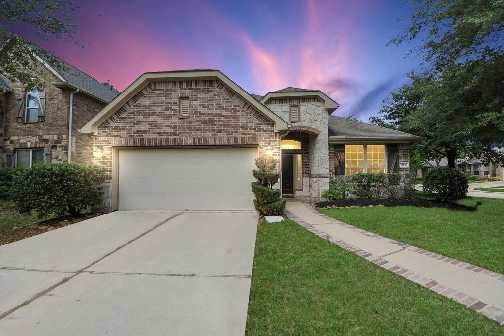 Photo of 12131 Cove Ridge Lane, Cypress, TX 77433 (MLS # 89574754)