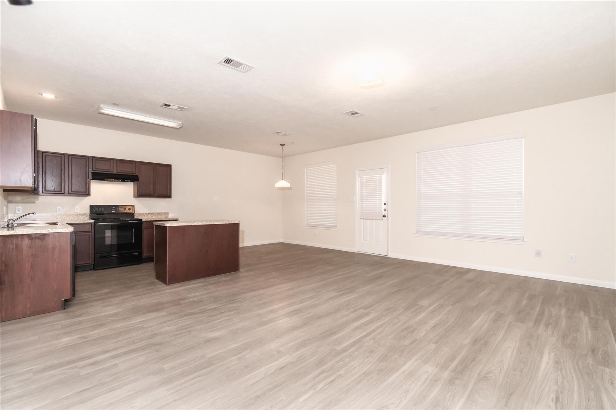 3967 Lexington Manor Court