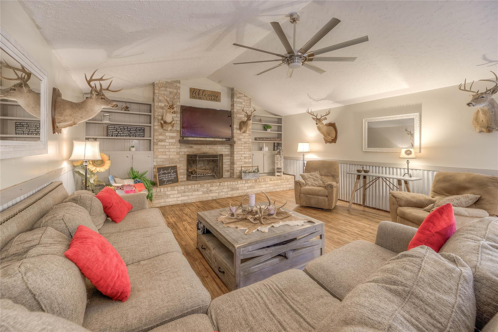 993 County Road 2271