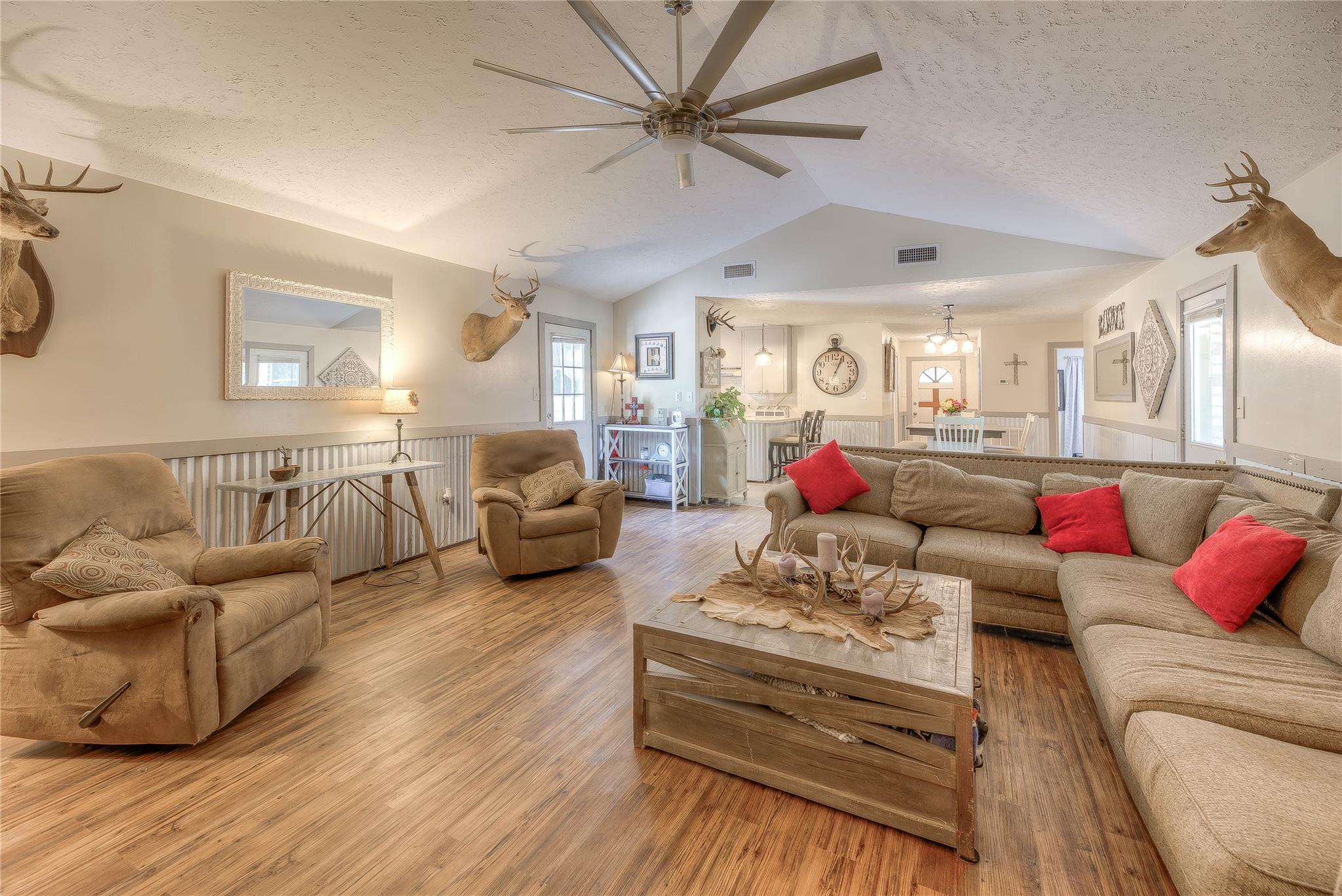 993 County Road 2271