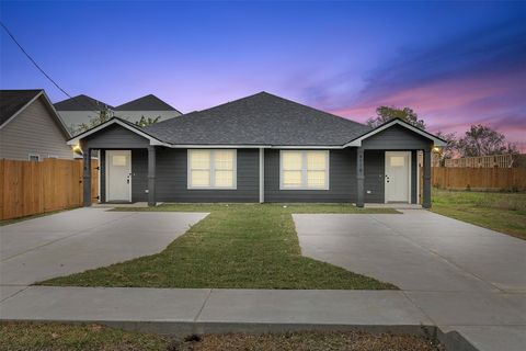 9718 Fillmore Street Houston TX 77029