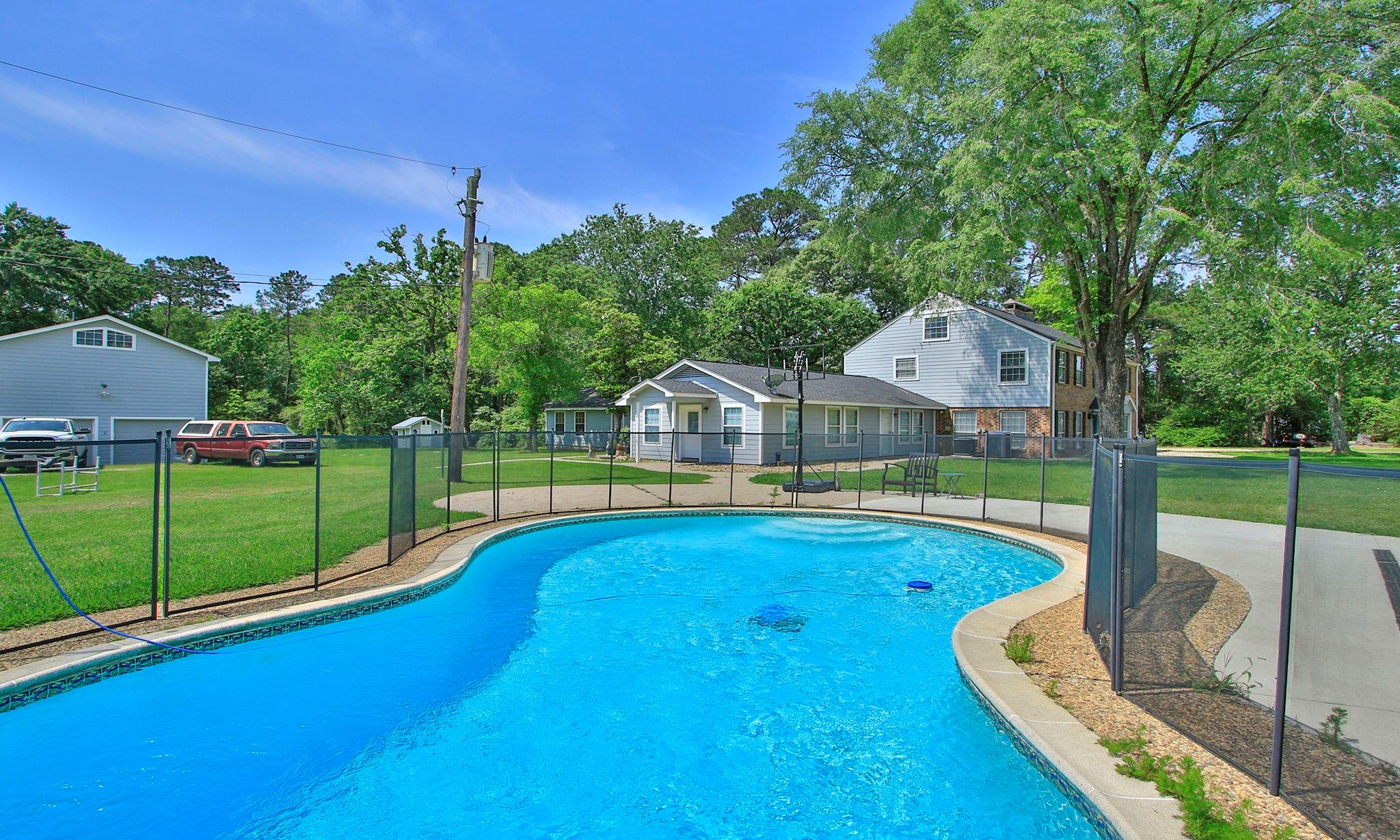 Magnolia, Texas, 77355, United States, 5 Bedrooms Bedrooms, ,4 BathroomsBathrooms,Residential,Active,2042161