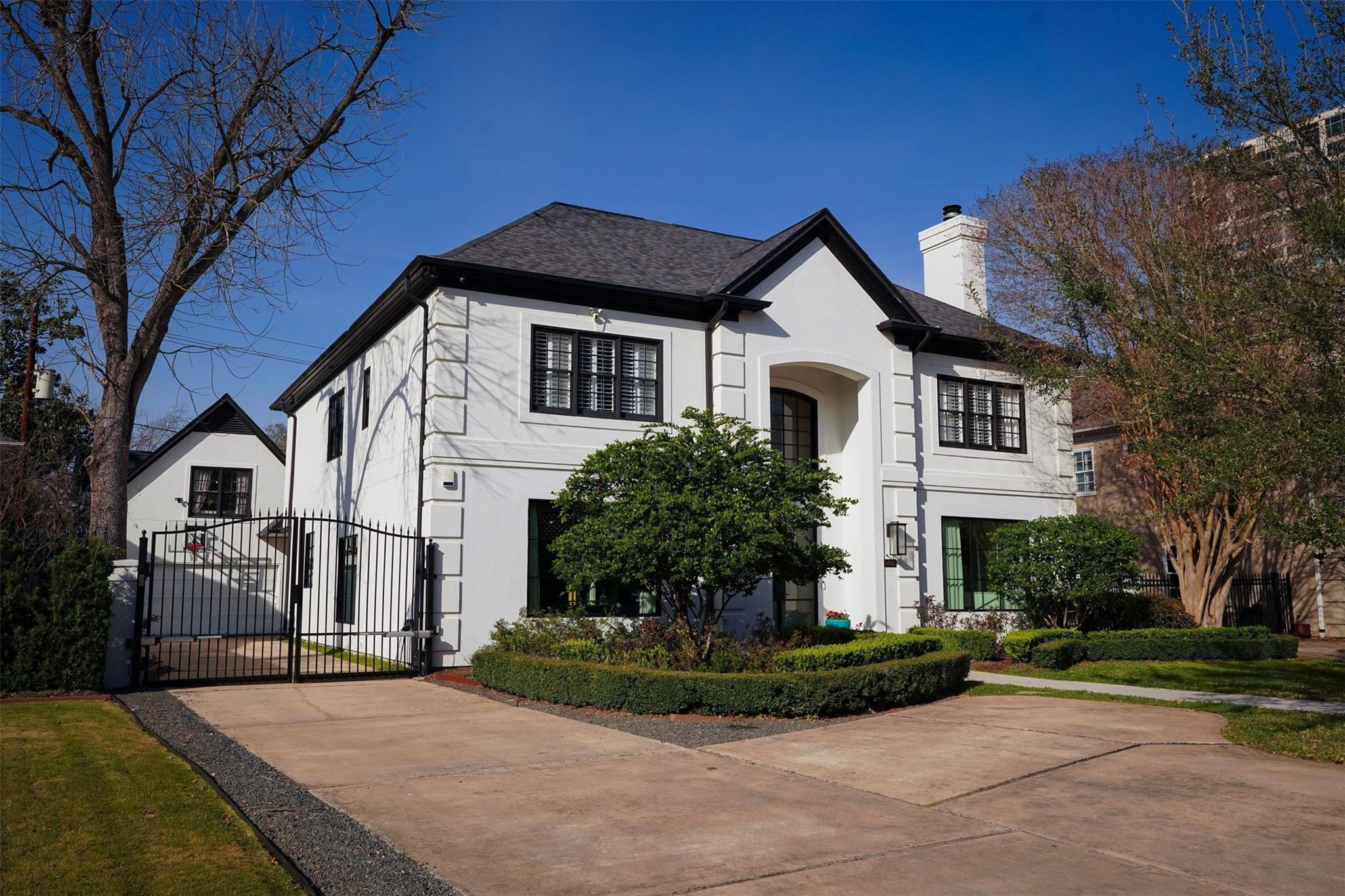 5042 Cedar Creek Drive