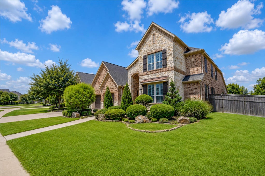 Photo of 28214 Evergreen Cove Lane, Fulshear, TX 77441 (MLS # 18849187)