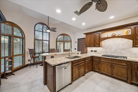 Homes For Sale - 608 Westview Terrace Drive<br/> Sealy, TX 77474