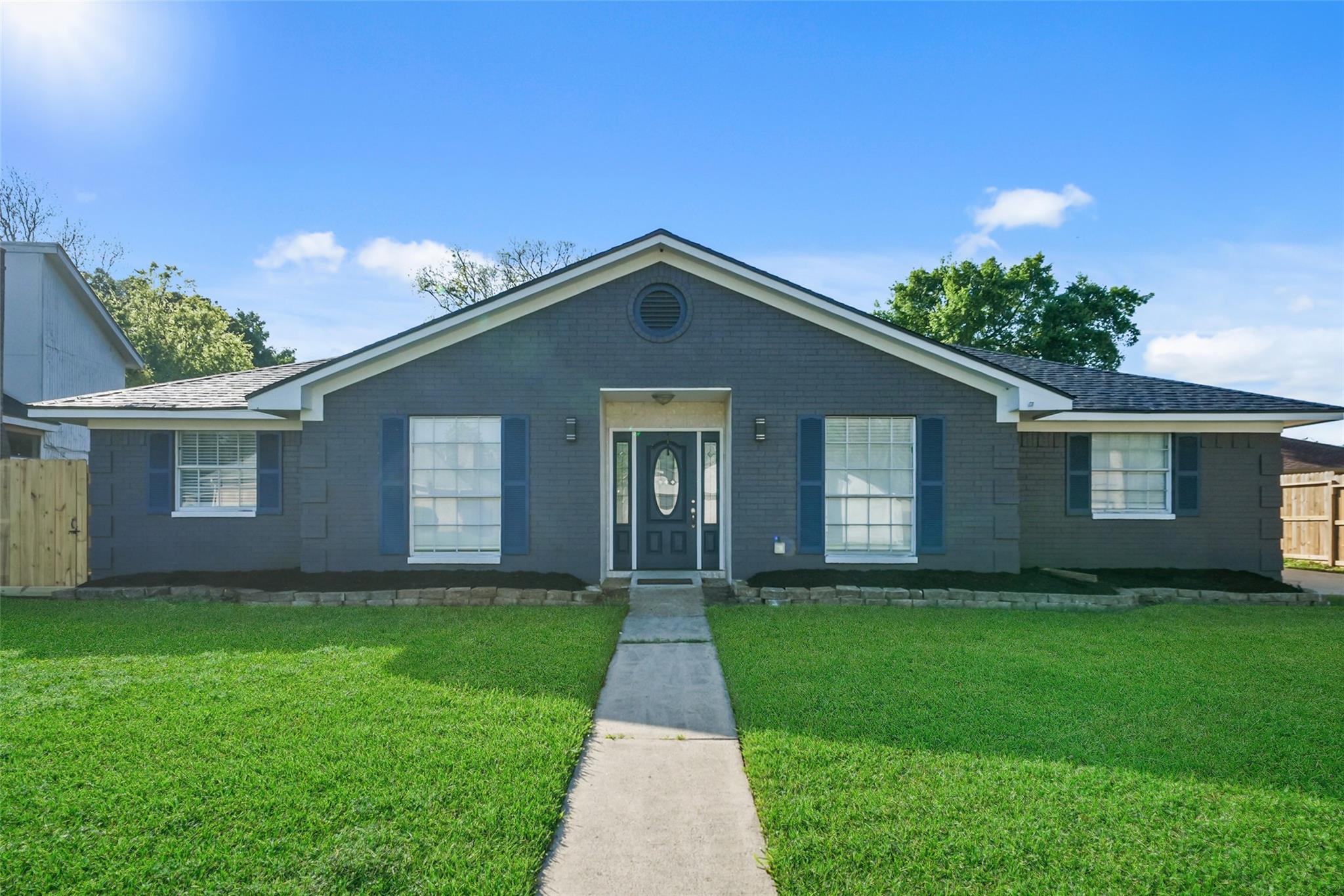 5107 Whittier Oaks Drive