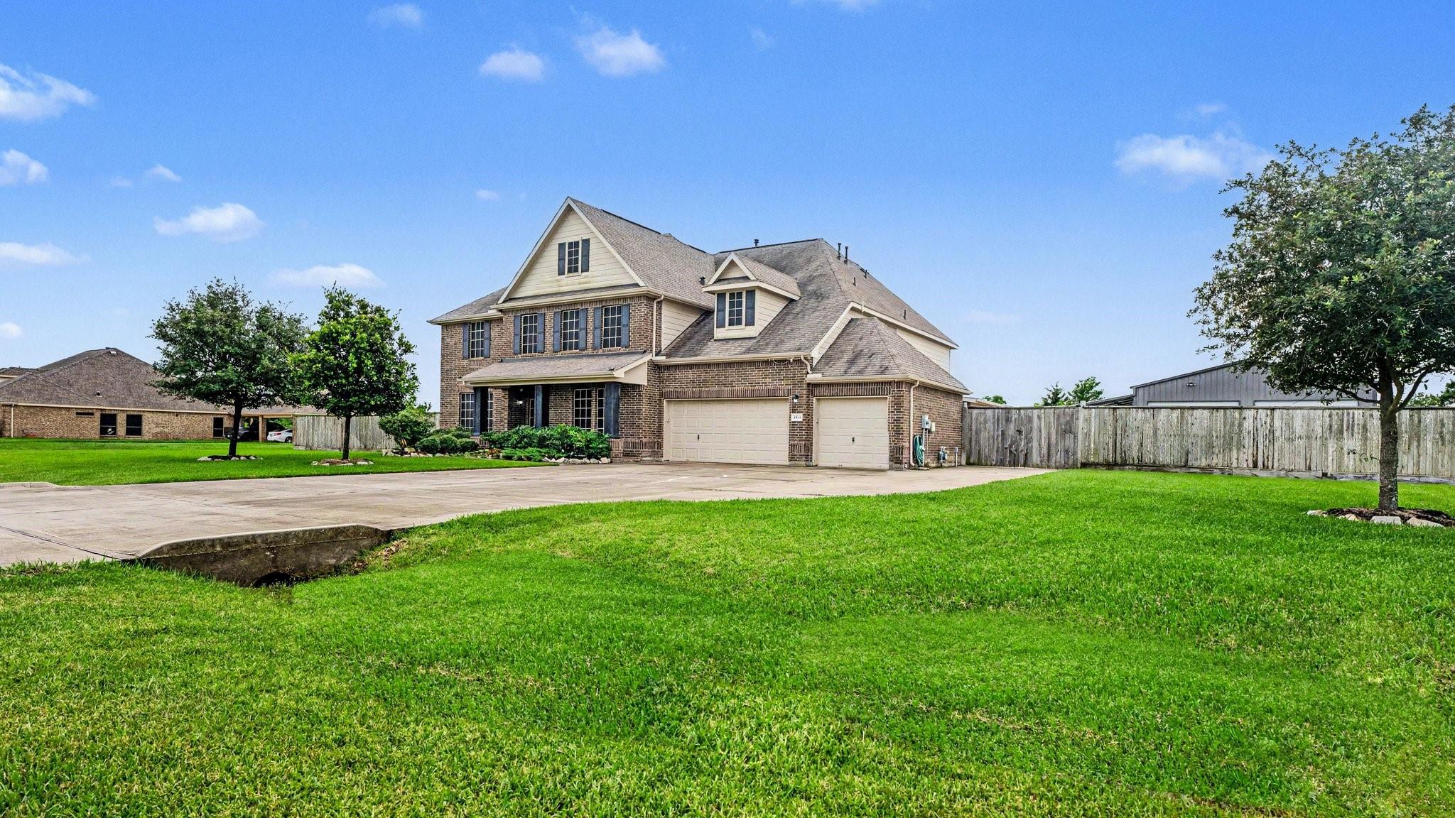 4634 Red Fox Circle