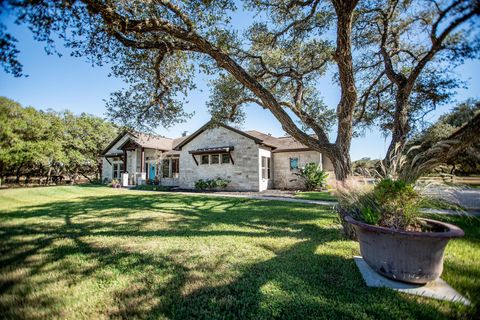 437 Bischoff Road Inez TX 77968