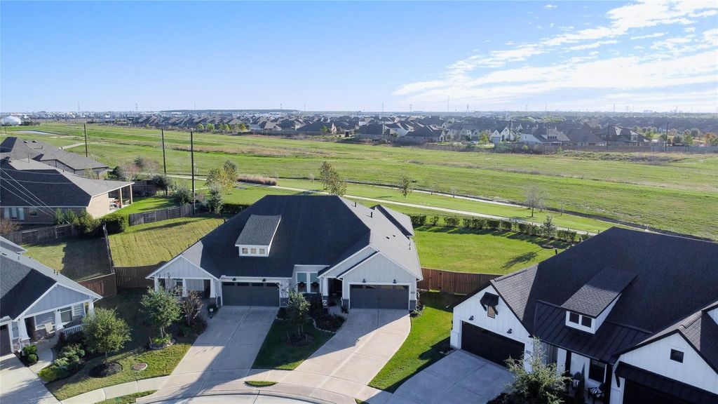 Photo of 6402 Pomegranate Blossom Drive, Katy, TX 77493 (MLS # 51679379)