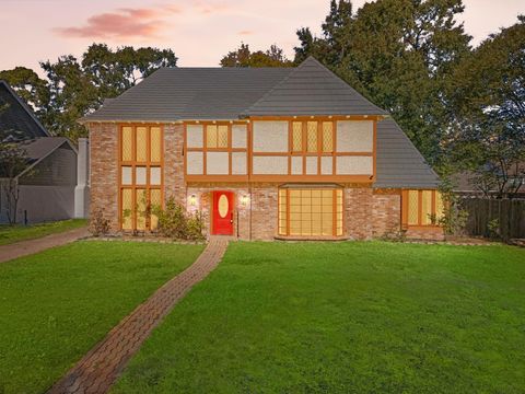 Photo of 1514 Sweet Grass Trail, Houston, TX 77090 (MLS # 38129872)