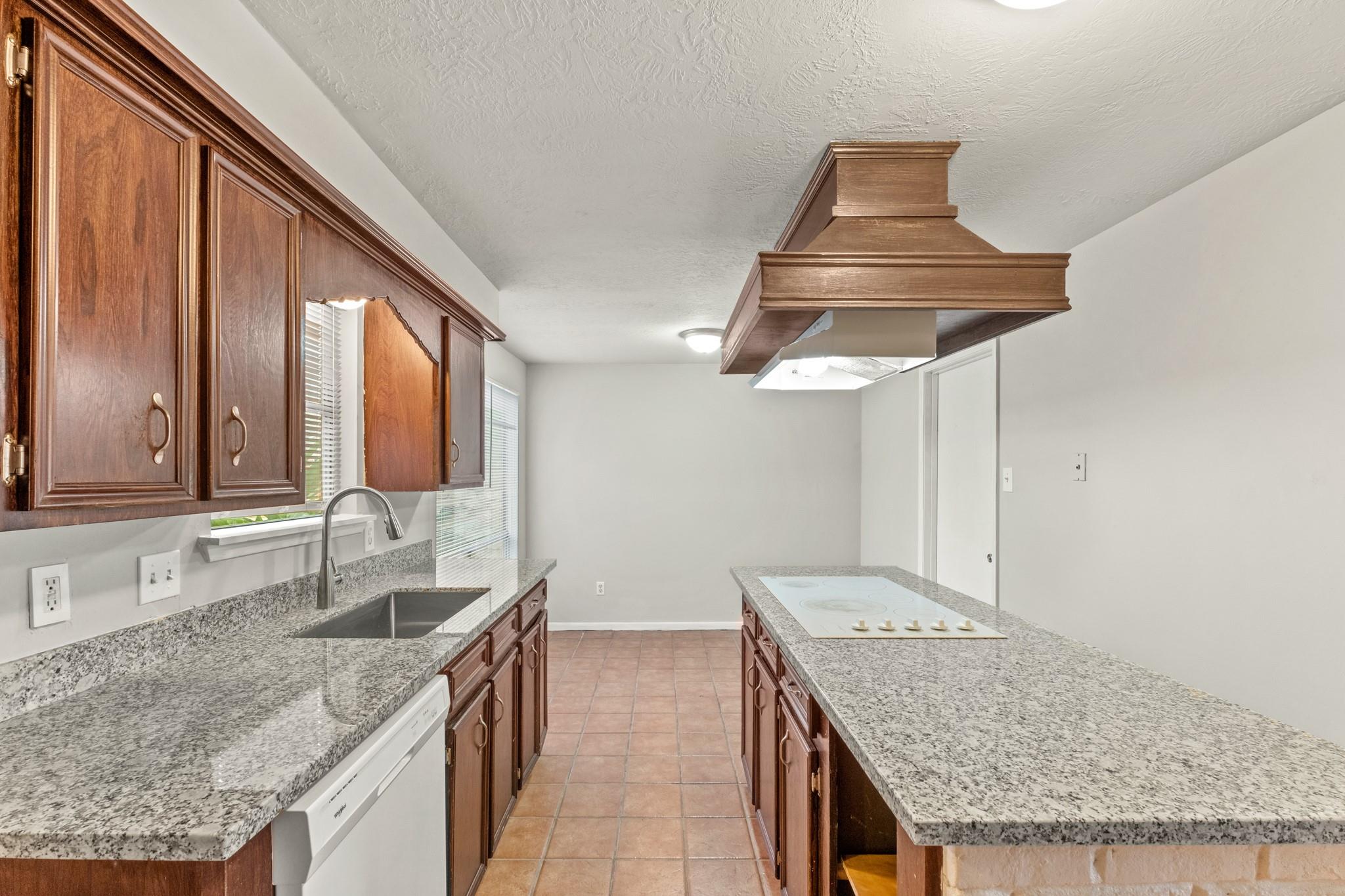 2922 Hunters Glen Drive