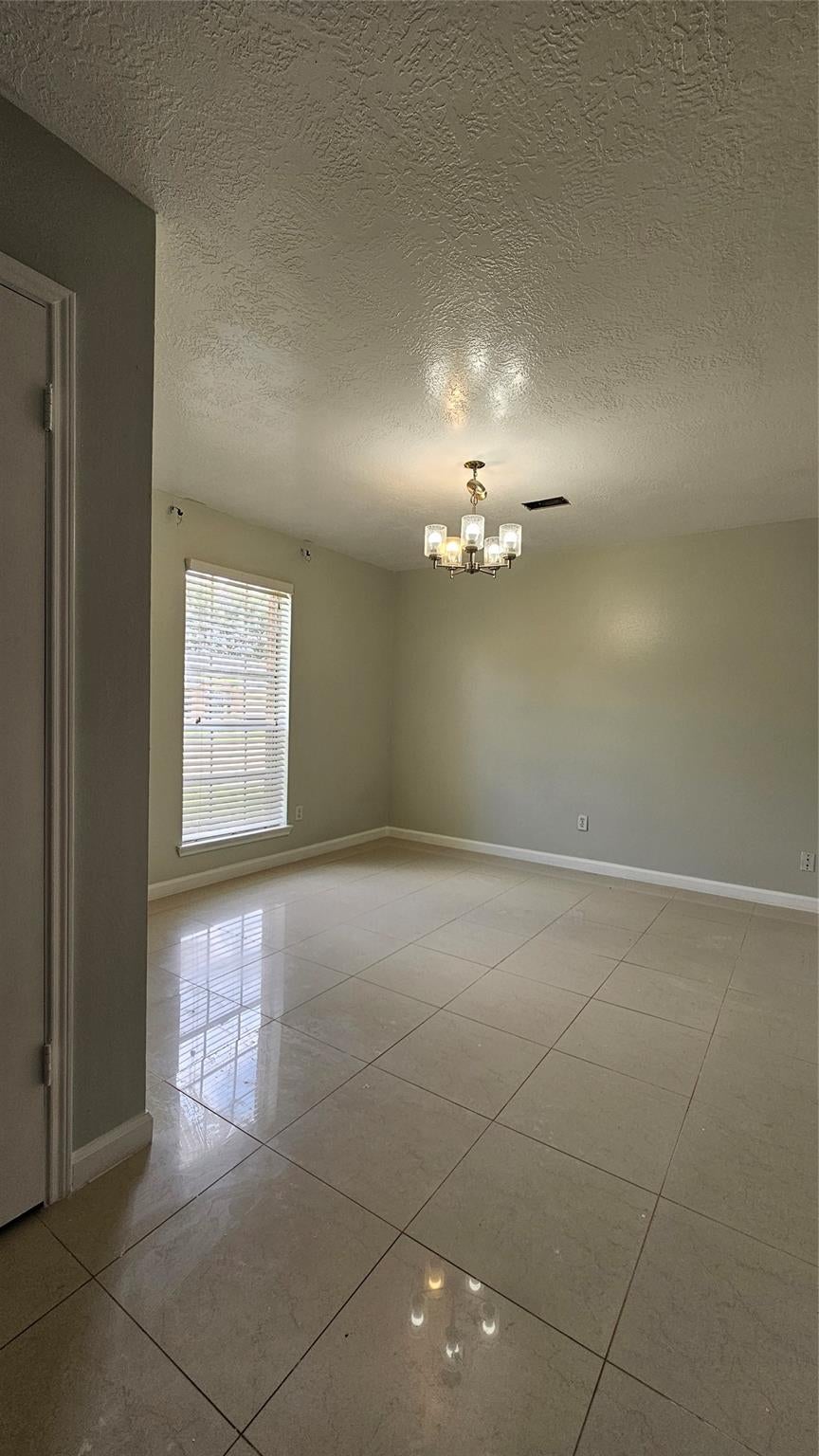 8435 Battleoak Drive