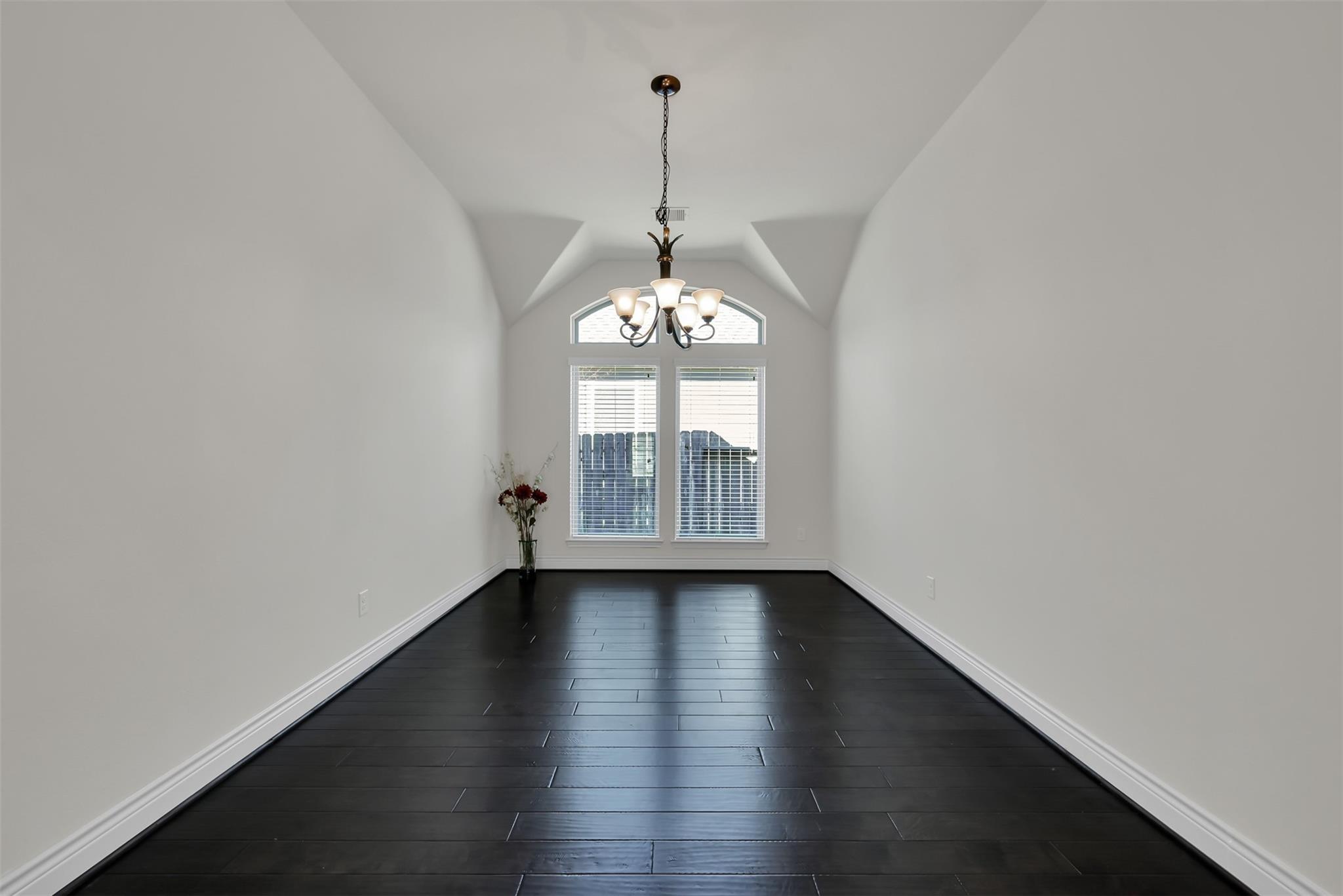 150 N Greatwood Glen Place