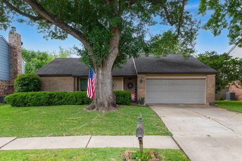 Photo of 2334 Trail Wood Lane, Richmond, TX 77406 (MLS # 21845686)