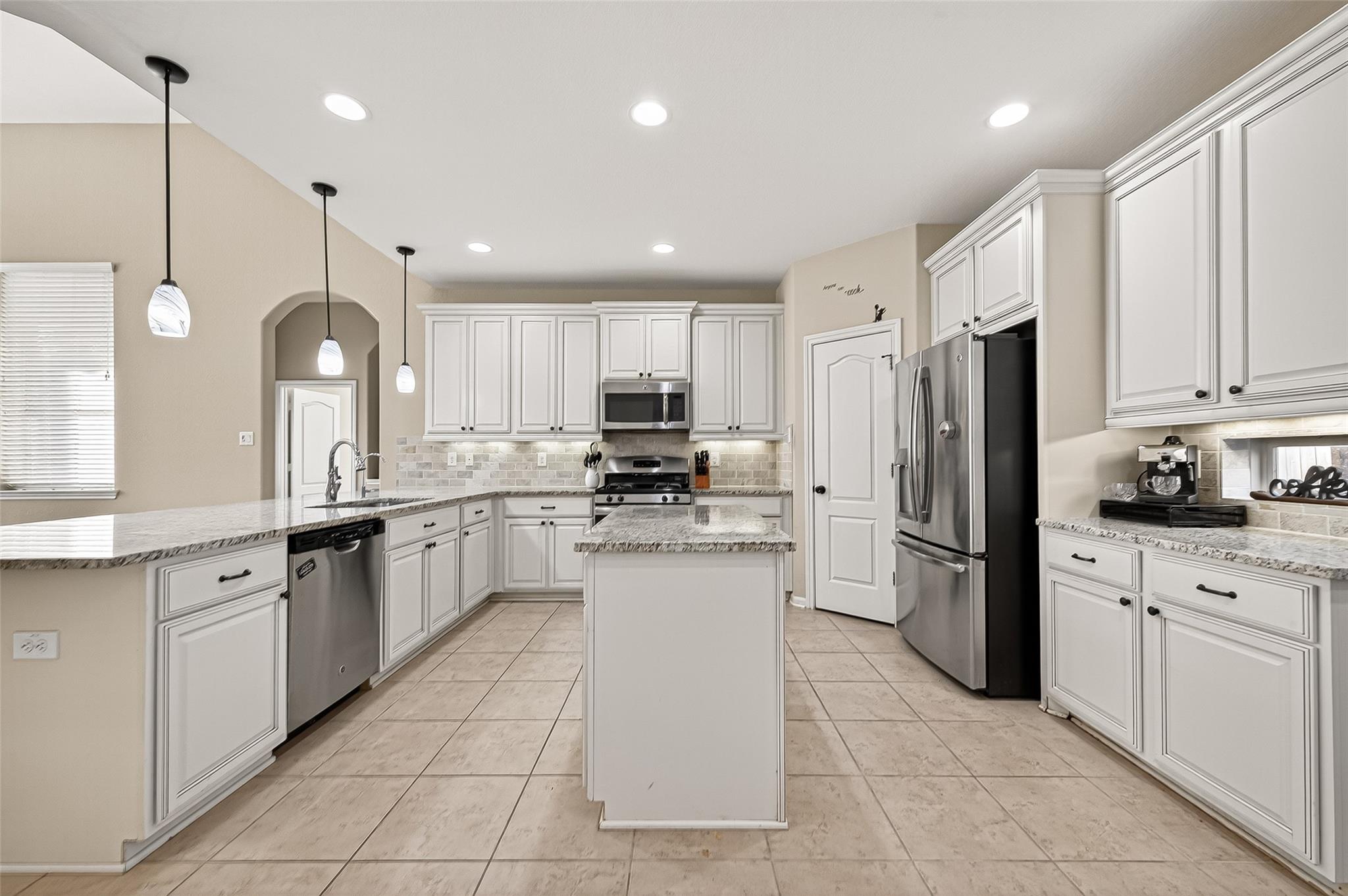 16747 Highland Country Drive