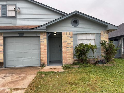 Photo of 10044 Woodico Court, Houston, TX 77038 (MLS # 84026125)
