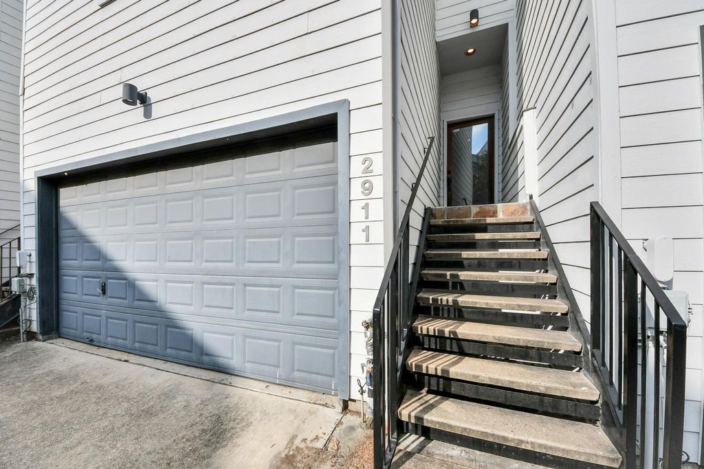 Photo of 2911 Chartres Street, Houston, TX 77004 (MLS # 86780498)