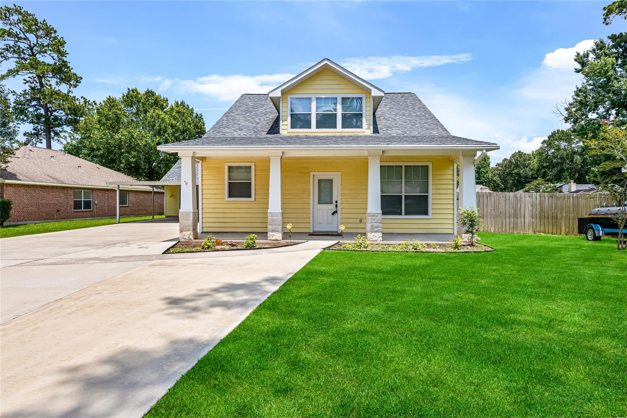 659 Chateau Woods Parkway Dr, Conroe, TX, 77385